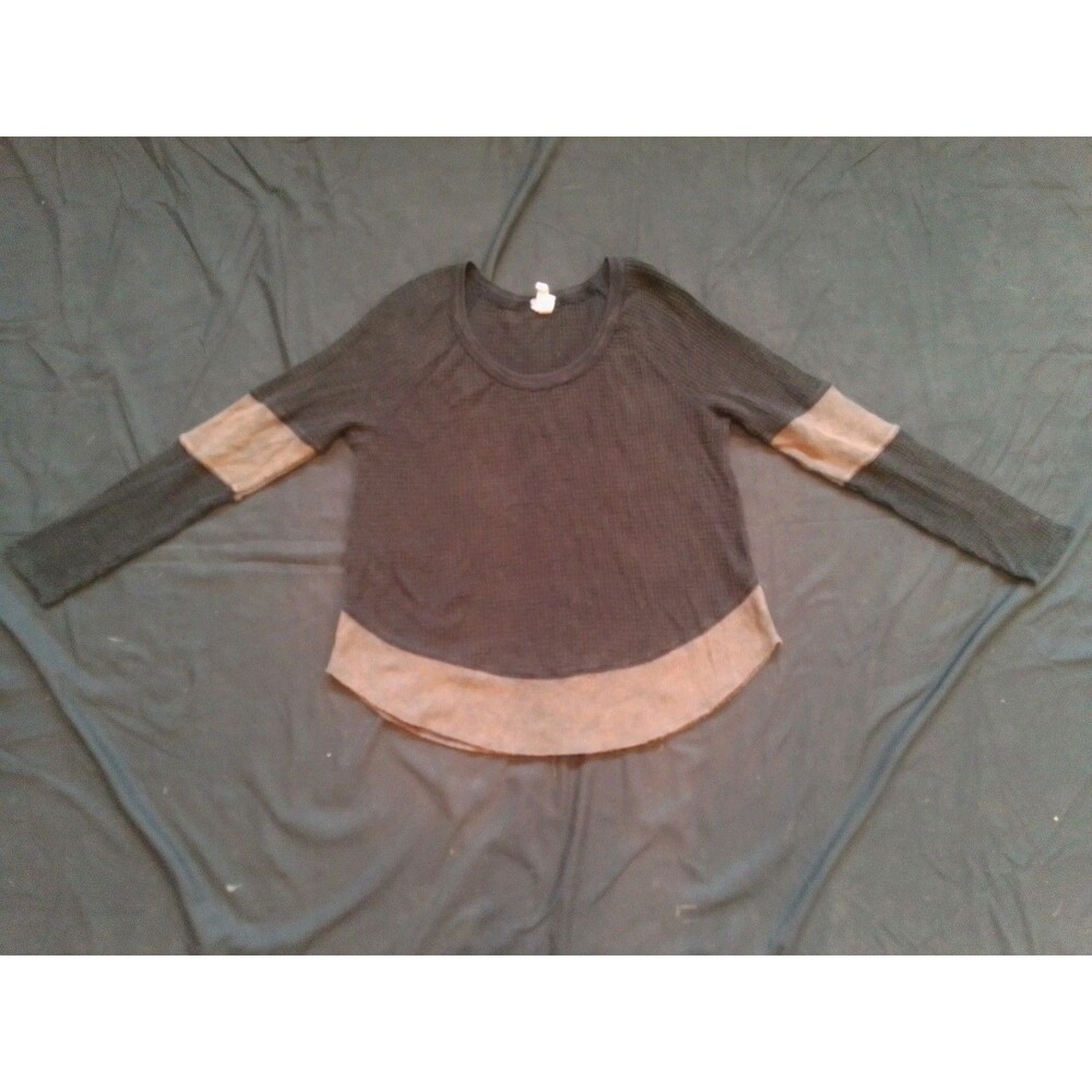 We The Free Long Sleeve Thermal Shirt Size Medium